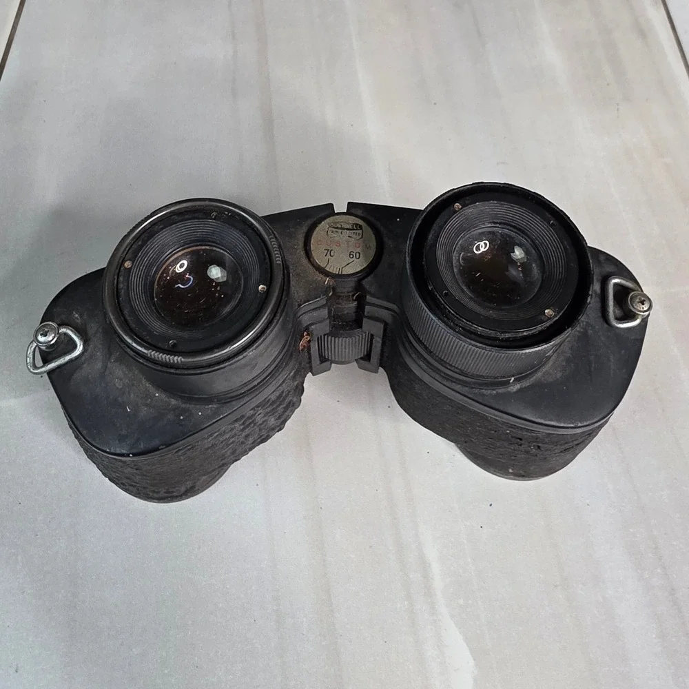 Vintage Bushnell Custom 7x35 Binoculars Japan 7.4 Field Fully Coated Optics L2